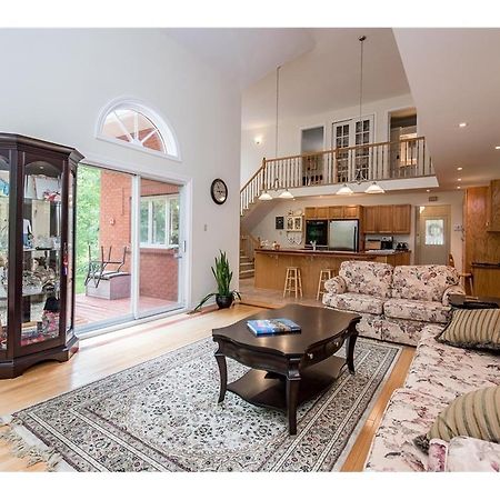 Maple Woods Bed and Breakfast Casselman Esterno foto